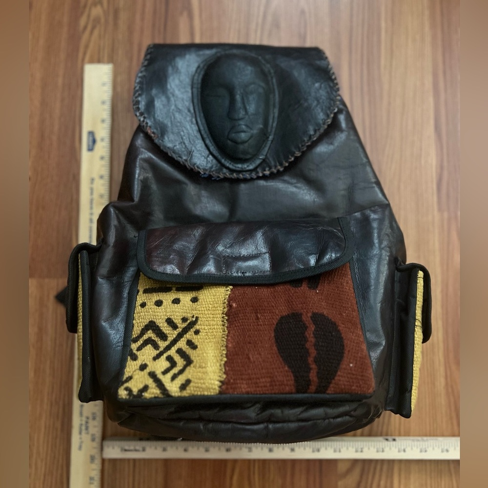 Backpack - Picture 6 of 7